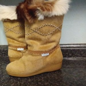 Vintage 70's Tecnica Natural Brown Fur/Leather Moccasin Snow Boots Size 8